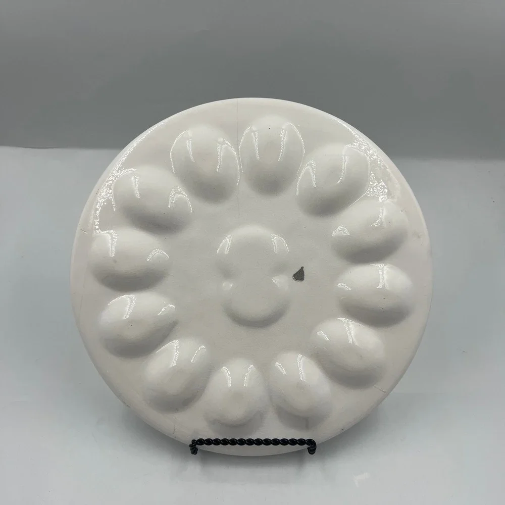 Vintage Ceramic Deviled Egg Platter 12 Wells Yellow Green Leaf Detail 11 Inch